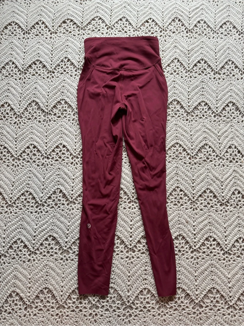 Lululemon High-Waist Red Wine Women's Leggings Size 2 Raw Hem Workout Athletic